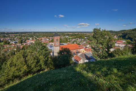 Gemeinde Kraiburg Landkreis Mühldorf Schlossberg Aussicht (Dirschl Johann) Deutschland MÜ